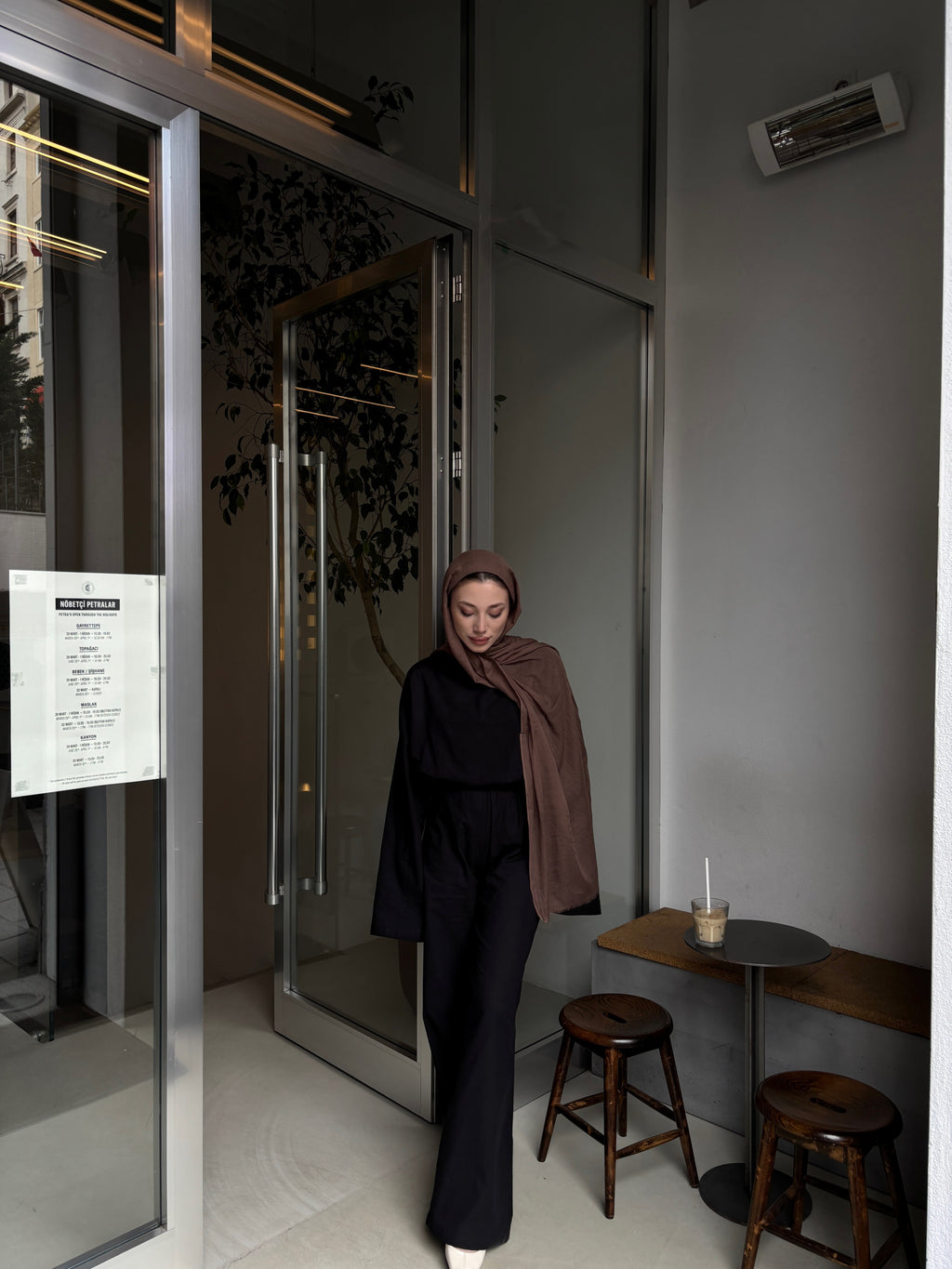 Siyah Keten Takım