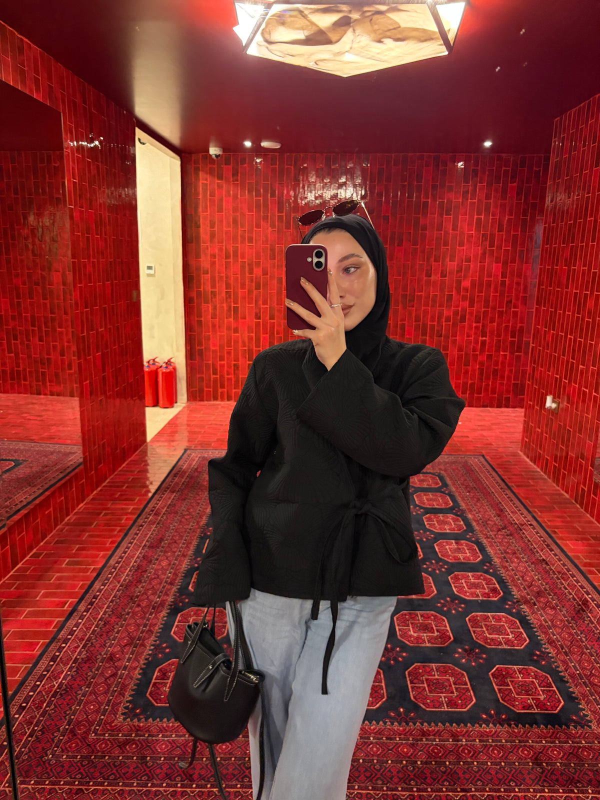 Siyah Desenli Kapitone Ceket