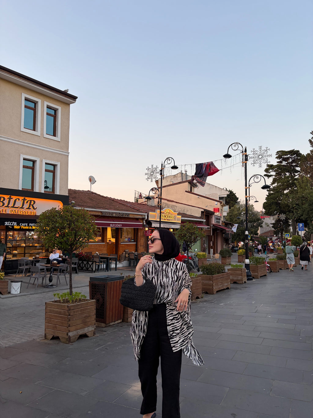 Yarasa Kesim Viskon Üst